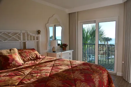 Land's End: Gulf-front Luxury, WIFI, HDTV, Free phone, Beautiful