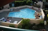 BEL APPT quiet, centrally located, 200m beach, surf spot The Cers - WIFI - - Pools