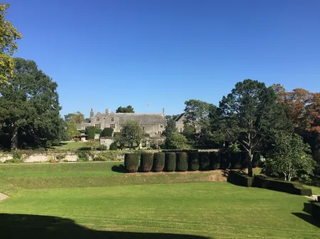 Character Barn, National Park Private courtyard, peaceful, log burner sleeps 4 Отели в г. Ньютон-Эббот