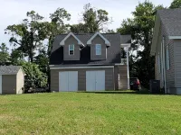 Room on river with sunset views and private beach! Hotels in Middlesex County