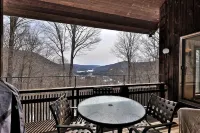 Bright, Family-Friendly Lake View House Close to Okemo, Killington, Pico,  Lakes