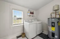 Charming 3-bedroom cottage in farm & wine country