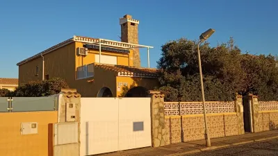 Dream Villa with Beautiful Sea Views / Perfect for Home Office and Family Hotels near Playa del Espejo