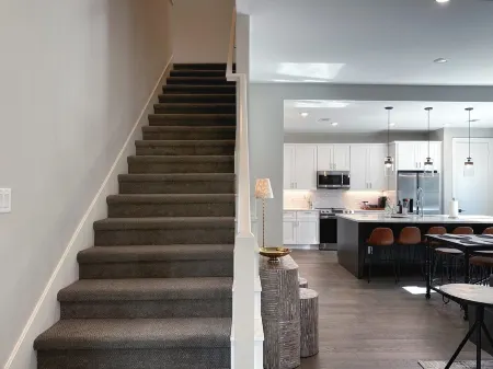 Elegant Estate - Aggie Football Game Day House