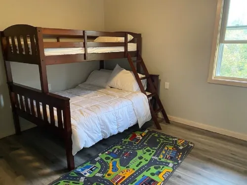 Outdoor Adventure Near Ohio University 2Br/1BA