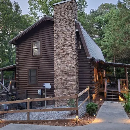 Travelers Rest Cabin