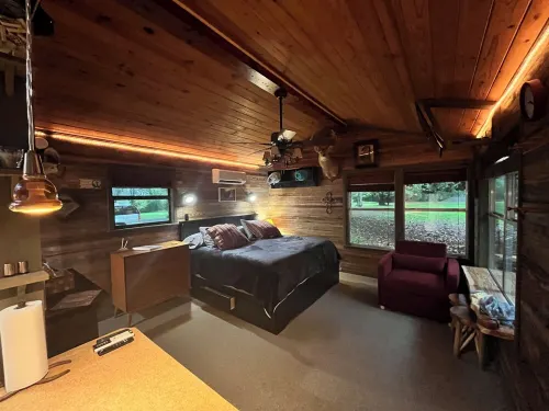 Antler Ridge Cabin One