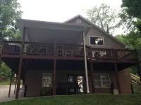 Lakefront home near Mammoth Cave