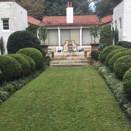 Charming High Point Historical Home only minutes from HPU and Furniture Market