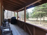 Adirondack Style Lodge - Minutes from Keuka Lake, Wineries. Very Private.