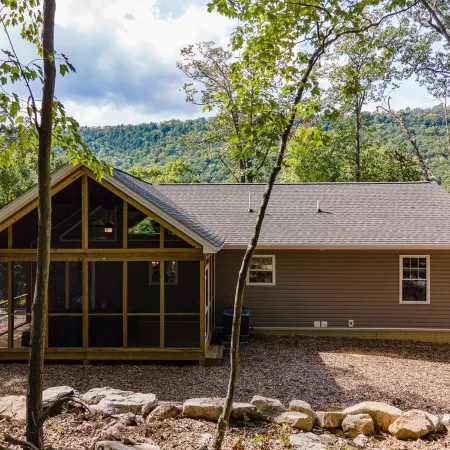 Stunning Luxury Home: Majestic Massanutten Views with New Hot Tub