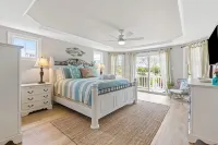 Cape Charles Newly Updated Family-friendly Beach House, 1 Block to Private Beach - 4つ星