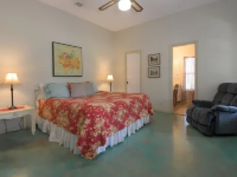 PeachTree Cottage near Lost Maples 班德拉縣酒店