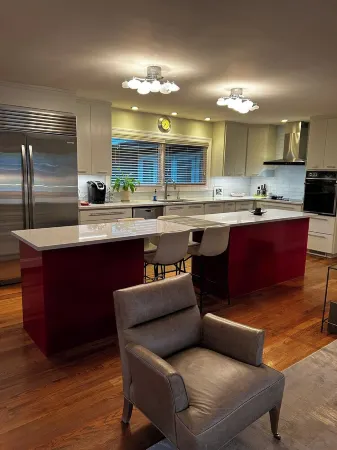 Murfreesboro Mid-Century Modern with AC, WiFi