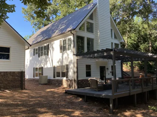 Spacious Lake Hartwell  Home with Large New Dock Hotels in Gumlog