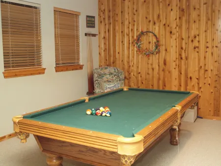 Hill Country Getaway with an Amazing View