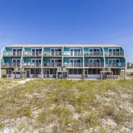 SPECTACULAR VIEWS!-Luxury Beachfront Townhome with DIRECT Ocean Views!