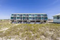 SPECTACULAR VIEWS!-Luxury Beachfront Townhome with DIRECT Ocean Views!