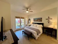 1BR#065127 Legacy Villas, Romantic Resort King Suite, Fireplace, Patio w/Views