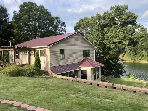 Discover Your Convenient Paradise: Minutes from I-65, Cullman, and Boat Launch