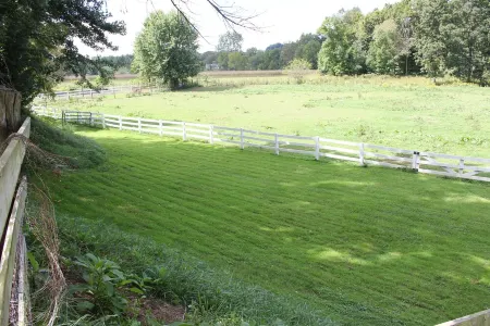 Beautiful Unit in Amish Country