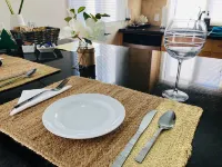 Easy Breezy oceanic oasis, Views, AC, Parking