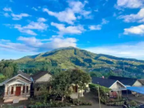 Twin Volcanoes Homestay Hotels in Boyolali Regency