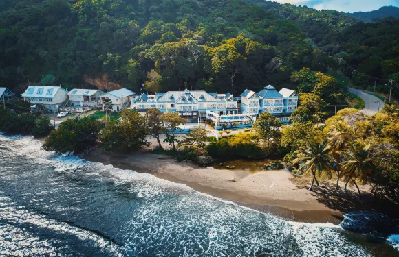 曼塔山林小屋度假村，阿桑德連鎖酒店系列