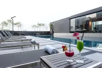 Geno Hotel Shah Alam - Rooftop Pools
