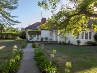 벤슨 하우스 & 벤슨 로지