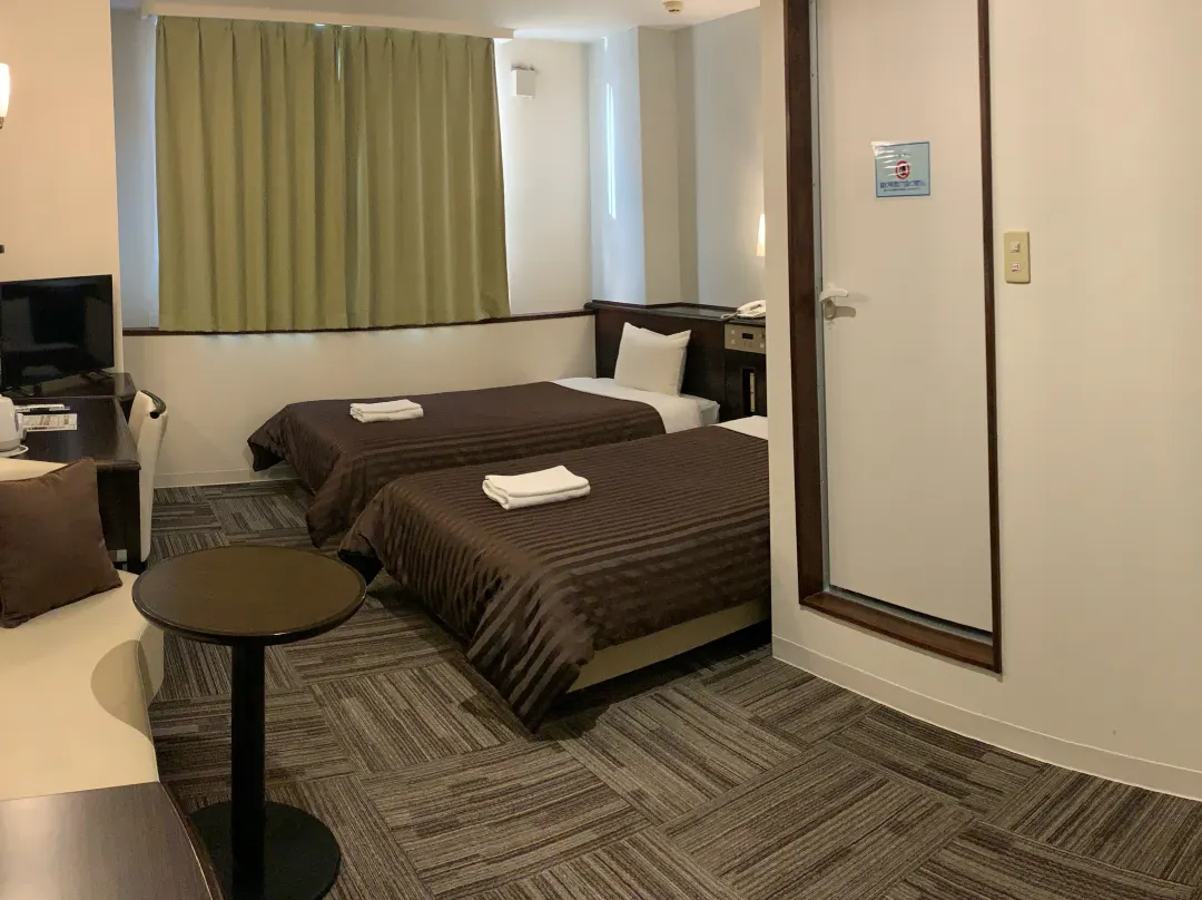 Royal Inn Toko - Izumi