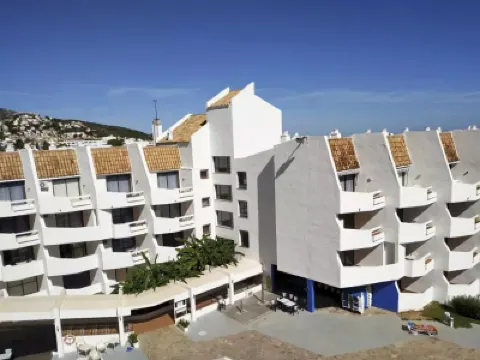 Apartamentos Eurhostal 3000 Hotels near Platja del Moro