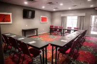 Hampton Inn Pontiac Hotels in Pontiac