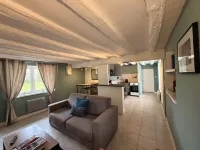 Clos des Huards Group - Vignes Vélos & Châteaux