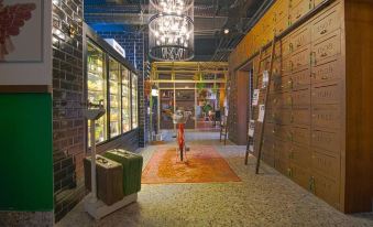 Anjeliq Downtown Boutique Hotel