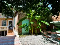 Sanapiro Hotel Hotels near Colchis Fountain