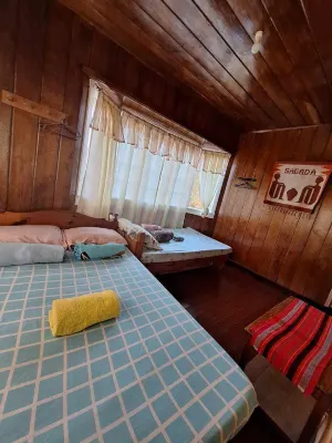 Grandma's Yellow House Hotel a Sagada