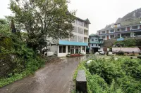 Pangot Himalayan View