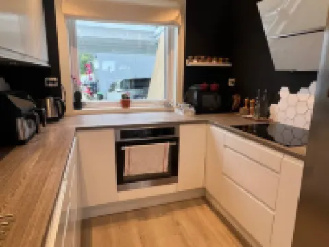 Cozy Urban Single Room Hotels in Alesund