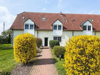 Gollwitzer Park (Insel Poel) Hotels near Leuchtturm Timmendorf
