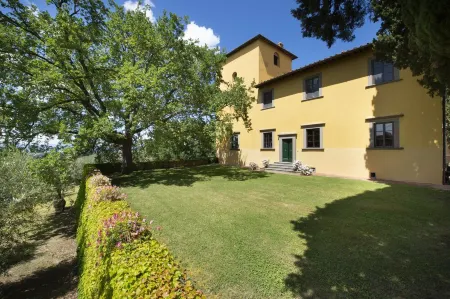 Elegant  luxury villa near Florence  with private pool and winery