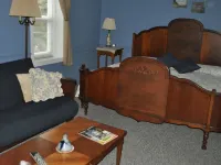 Manor House BnB, Soaking Tub, Pet Friendly 曼斯費爾德酒店