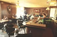 Meadow Court Inn - Ithaca