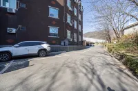 Botanik Hotel Cheonan Eungwonri - 停車場