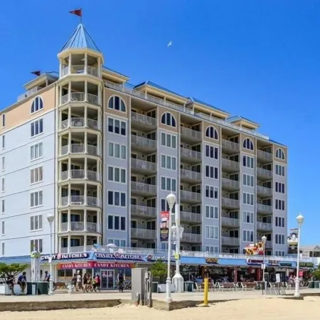 Belmont Towers 411 HUGE BALCONY, Boardwalk, Pool, Gym, Sauna, Ocean & Bay Views!