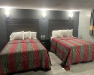 Travelers Rest Motel