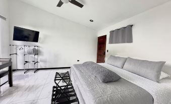 Black & White Apartments