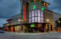 Beach Within Reach Hotel in zona Silver Sands Premium Outlets