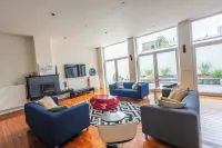 Chambres Cosy dans Une Grande maison - B&Bs (Bed and breakfast)