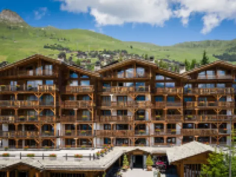 ラ コルデ デ アルペ バニュのホテル